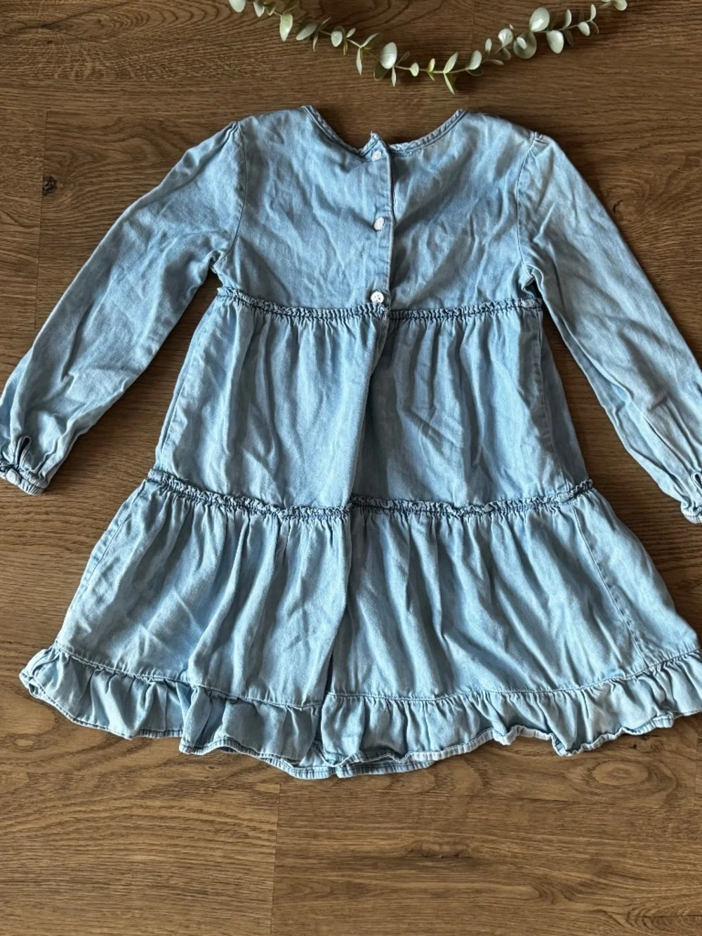 OshKosh B'gosh Girls Chambray Tiered Dress Size 4T Long Sleeve Ruffle Hem Blue